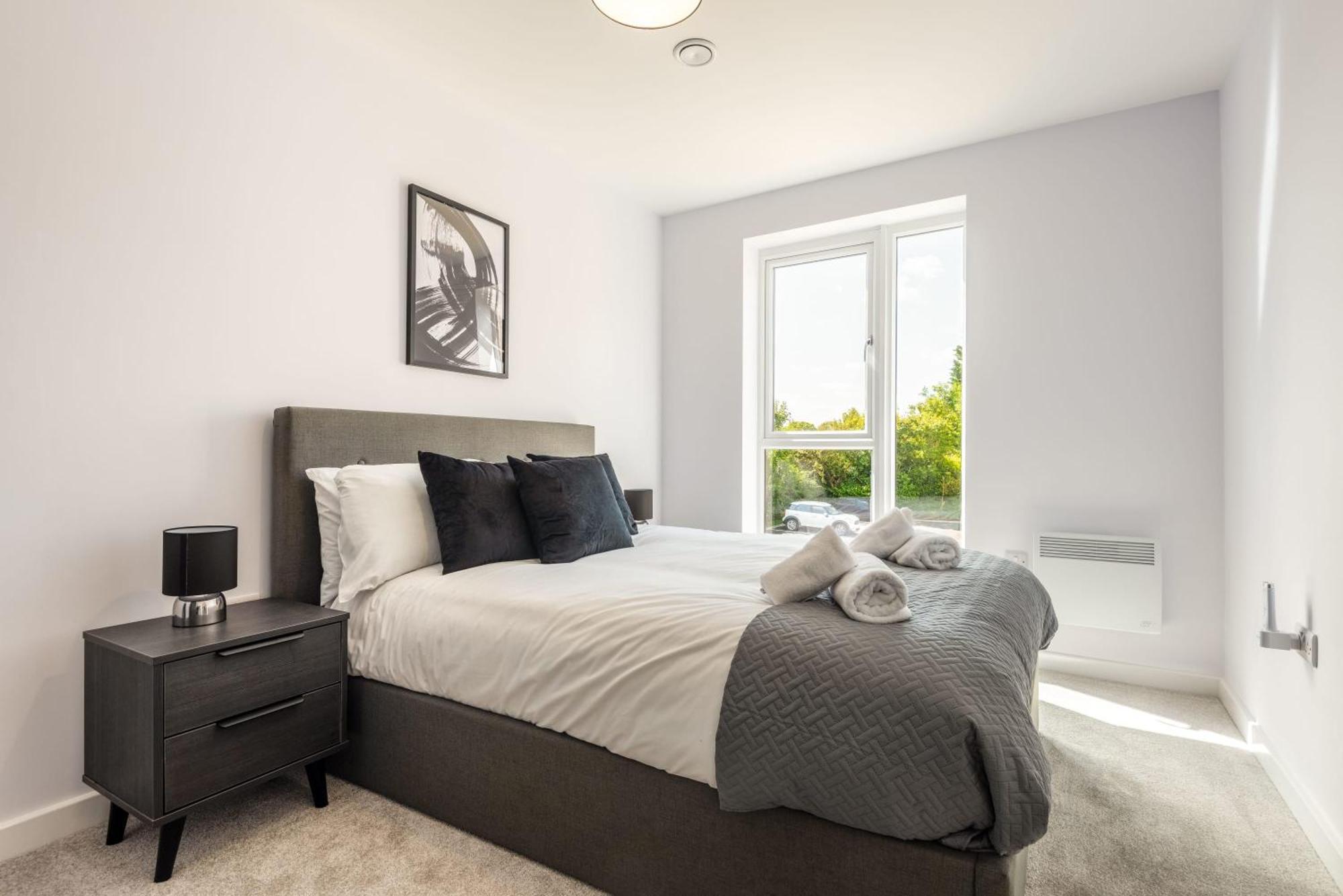 Contemporary 2 Bedroom In Apartamento